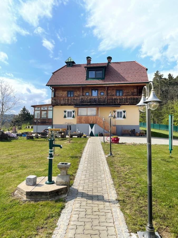 Uriges Bauernhaus Mit Blick Auf Graz Apartment Exterior photo