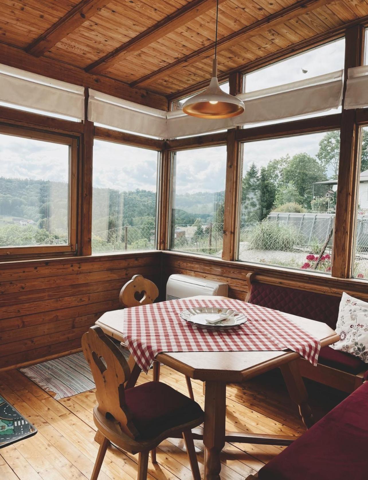 Uriges Bauernhaus Mit Blick Auf Graz Apartment Exterior photo